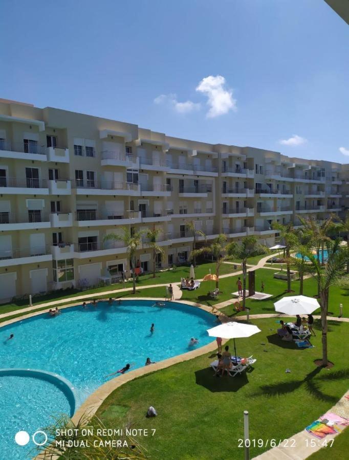 Lux Apartment In Bouznika With Pool Luaran gambar