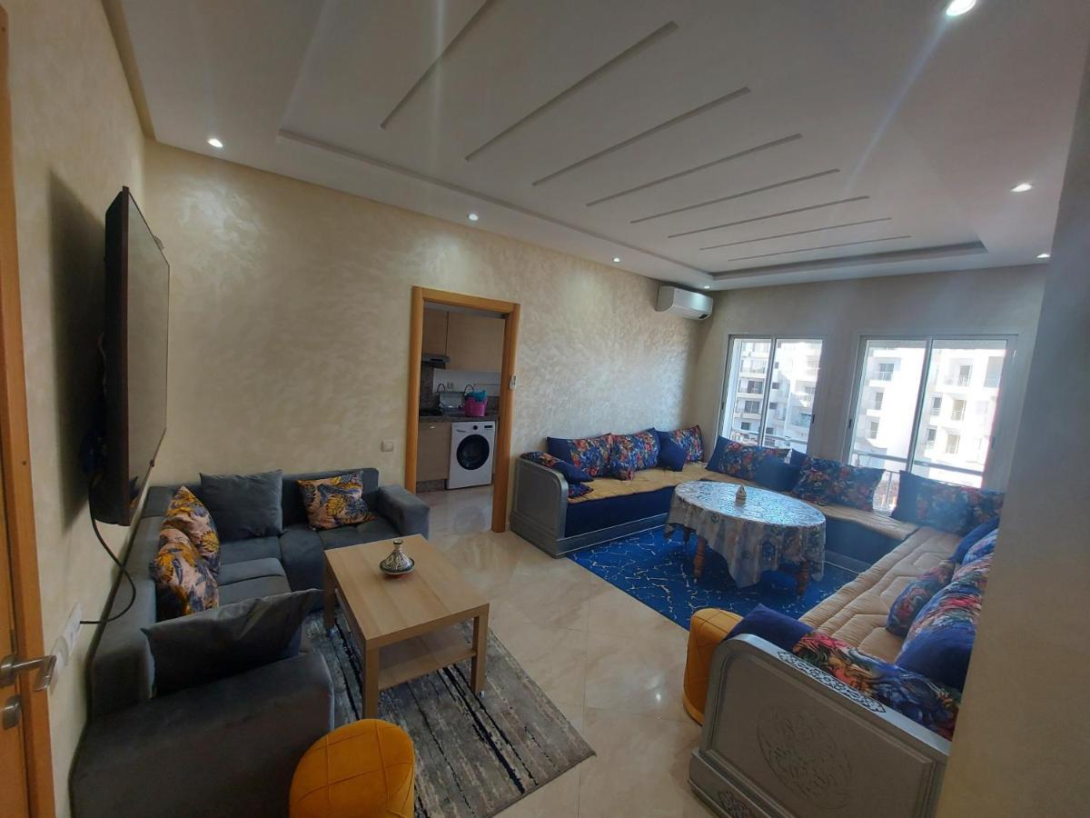 Lux Apartment In Bouznika With Pool Luaran gambar